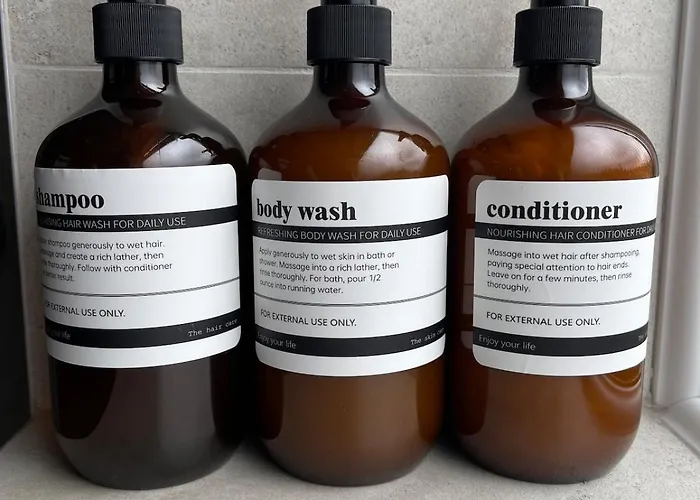 Apartment Brand New Stylish With Super King Bed In